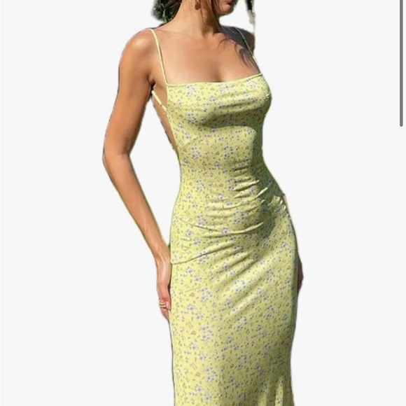Nwt Amazon Floral Yellow Spaghetti Strap Dress - Picture 1 of 5